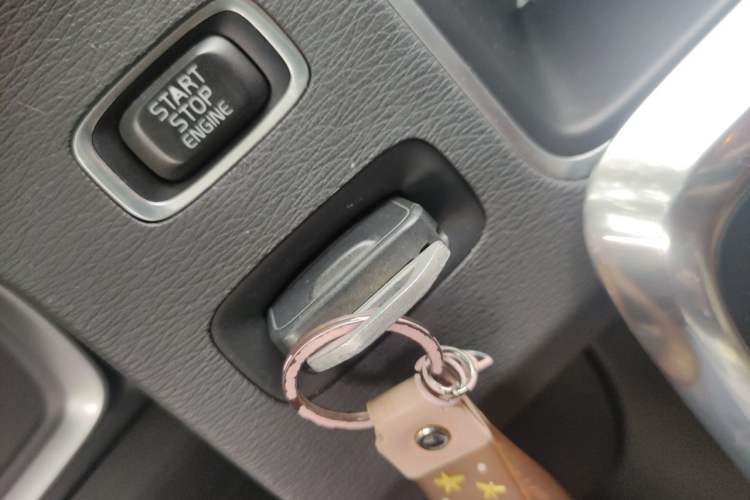 Used Volvo S60 2017 S60L T3 Smart Upgrade Edition Vehicle Key
