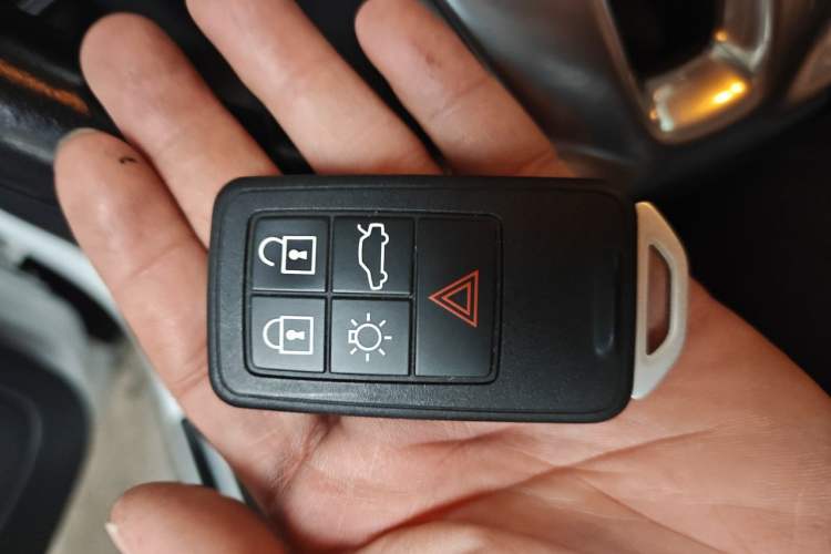 Used Volvo S60 2017 S60L T4 Smart Range Edition Vehicle Key