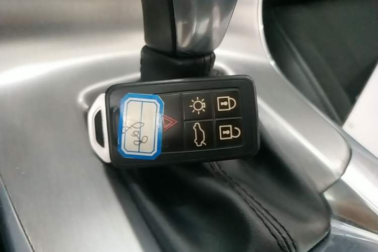 Used Volvo S60 2017 S60L T3 Smart Drive Edition Vehicle Key