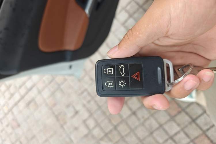 Used Volvo S60 2017 S60L T3 Smart Upgrade Edition Vehicle Key