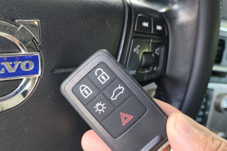 Used Volvo S60 2017 S60L T3 Smart Drive Edition Vehicle Key