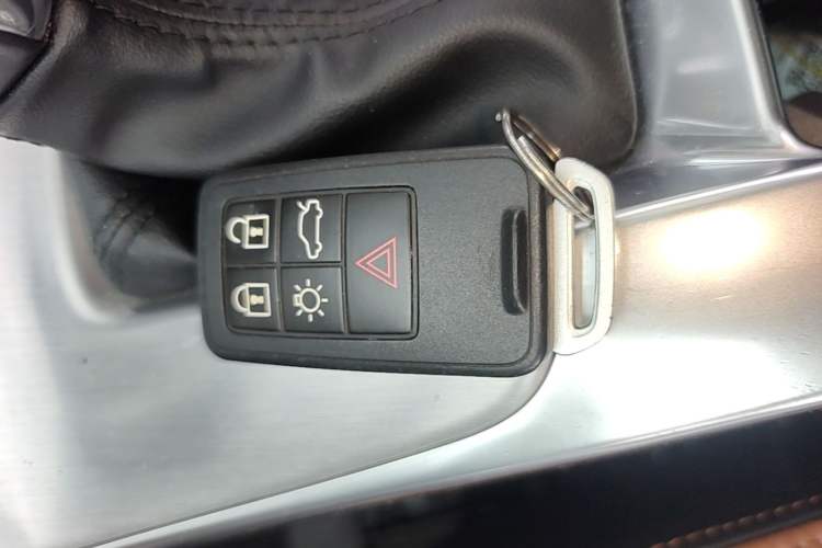 Used Volvo S60 2017 S60L T3 Smart Upgrade Edition Vehicle Key