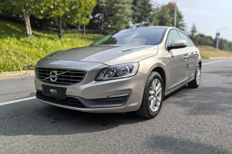 Used Volvo S60 2017 S60L T3 Smart Upgrade Edition Guazi used car, China used car export, Used car for sale, Used cars, Cheapest cars for sale