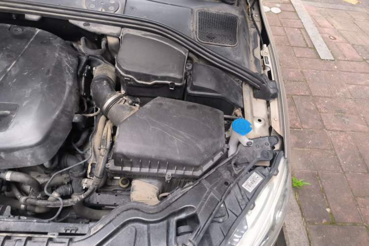 Used Volvo S60 2017 S60L T4 Smart Range Edition Engine Bay Left
