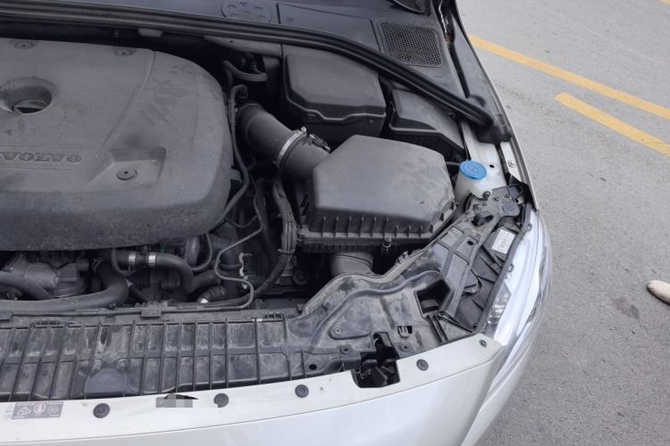 Used Volvo S60 2017 S60L T3 Smart Upgrade Edition Engine Bay Left