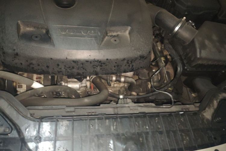 Used Volvo S60 2017 S60L T5 Intelligent Drive Edition Engine Bay