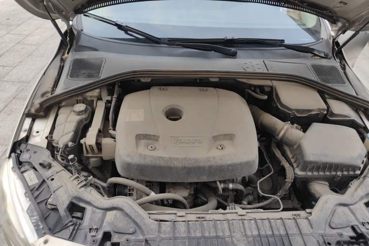 Used Volvo S60 2017 S60L T4 Smart Range Edition Engine Bay Right