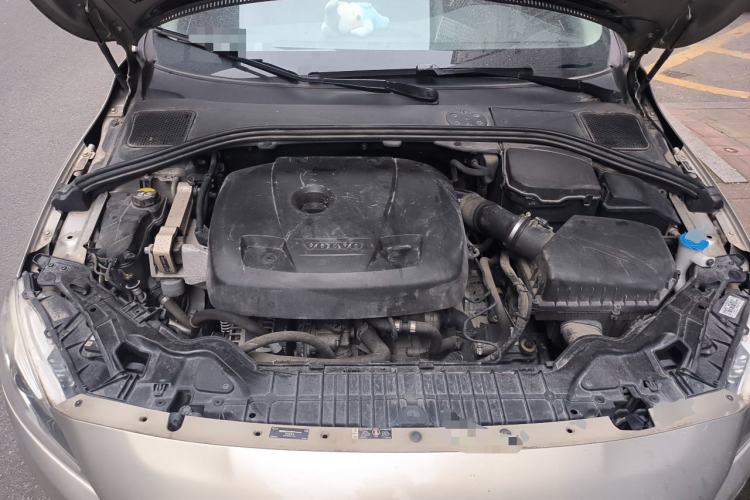 Used Volvo S60 2017 S60L T4 Smart Range Edition Engine Bay