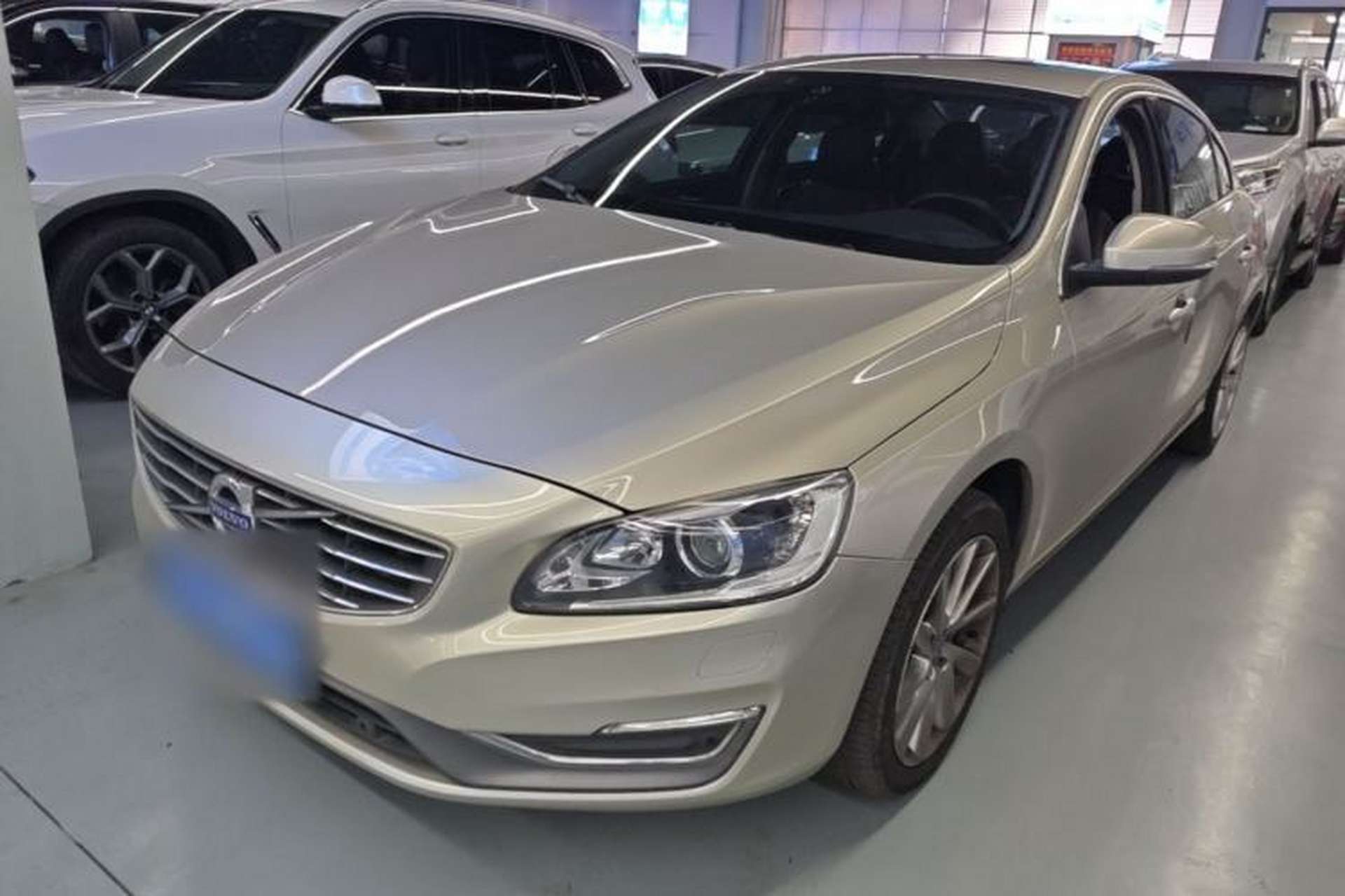 Used Volvo S60 2017 S60L T4 Smart Range Edition Front Left 45 Deg
