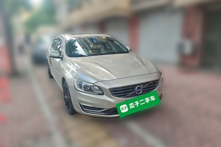 Used Volvo S60 2017 S60L T5 Intelligent Drive Edition Front Right 45 Deg