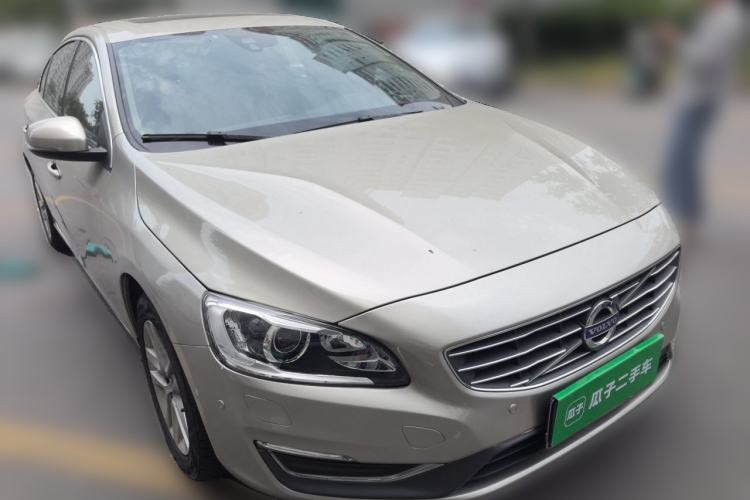 Used Volvo S60 2017 S60L T3 Smart Upgrade Edition Front Right 45 Deg