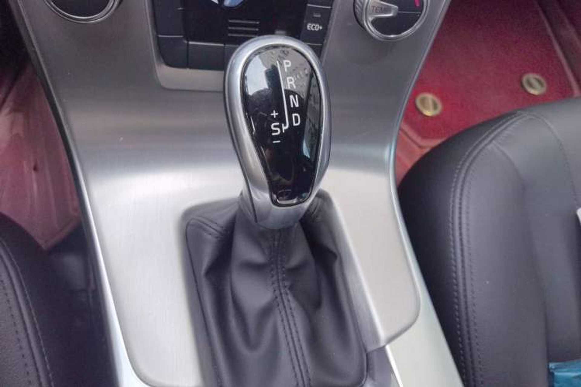 Used Volvo S60 2017 S60L T3 Smart Upgrade Edition Gear Lever