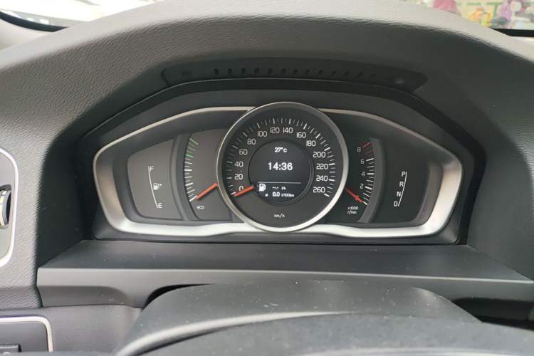 Used Volvo S60 2017 S60L T3 Smart Drive Edition Instrument Cluster
