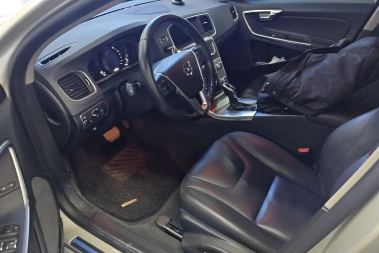 Used Volvo S60 2017 S60L T4 Smart Range Edition Left Front Seat