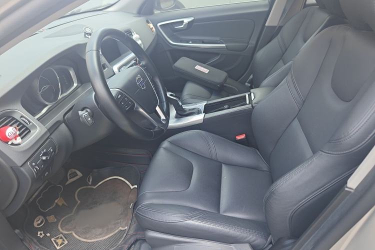 Used Volvo S60 2017 S60L T5 Intelligent Drive Edition Left Front Seat