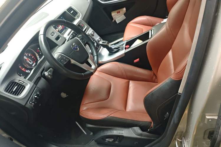 Used Volvo S60 2017 S60L T5 Intelligent Drive Edition Left Front Seat