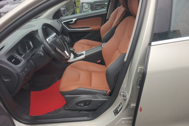 Used Volvo S60 2017 S60L T5 Intelligent Drive Edition Left Front Seat