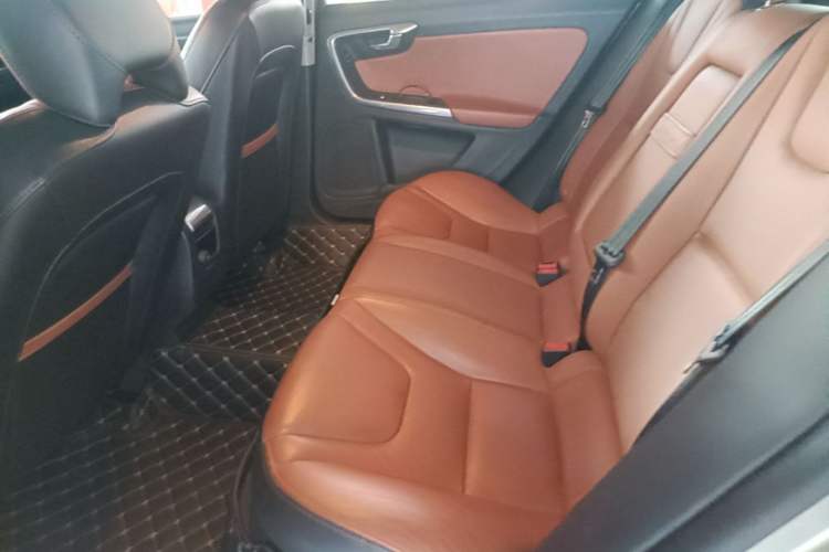 Used Volvo S60 2017 S60L T3 Smart Upgrade Edition Left Rear Seat