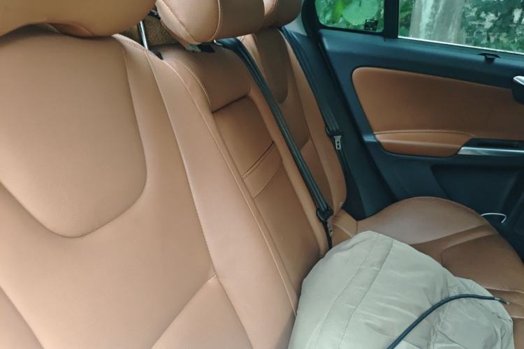 Used Volvo S60 2017 S60L T5 Intelligent Drive Edition Left Rear Seat