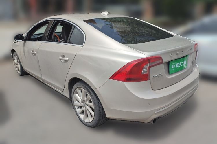 Used Volvo S60 2017 S60L T4 Smart Range Edition Rear Left 45 Deg