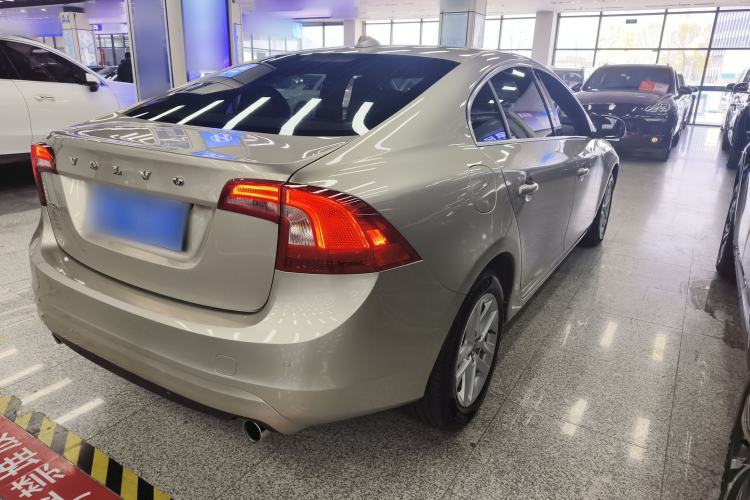 Used Volvo S60 2017 S60L T3 Smart Upgrade Edition Rear Right 45 Deg