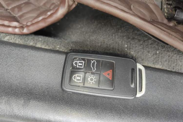 Used Volvo S60 2017 S60L T4 Smart Range Edition Vehicle Key