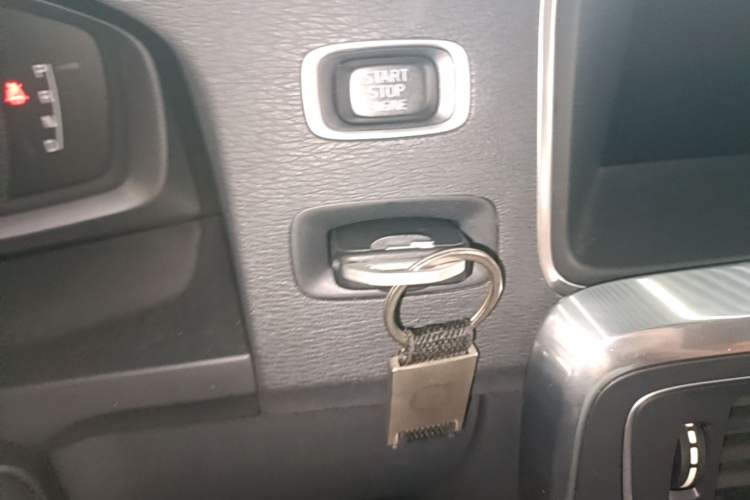 Used Volvo S60 2017 S60L T3 Smart Upgrade Edition Vehicle Key
