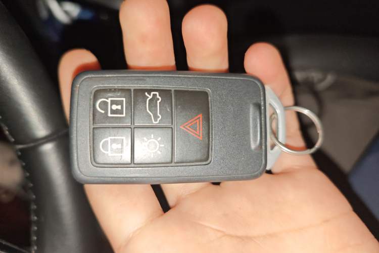 Used Volvo S60 2017 S60L T4 Smart Range Edition Vehicle Key