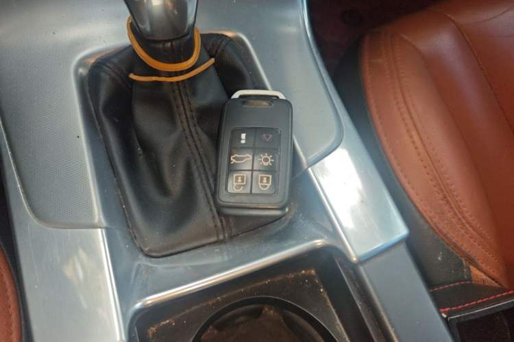 Used Volvo S60 2017 S60L T5 Intelligent Drive Edition Vehicle Key