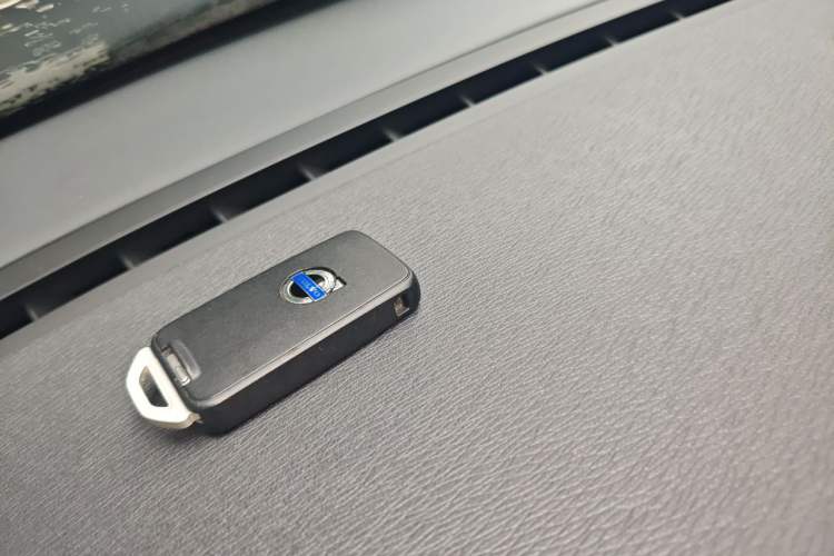 Used Volvo S60 2017 S60L T5 Intelligent Drive Edition Vehicle Key