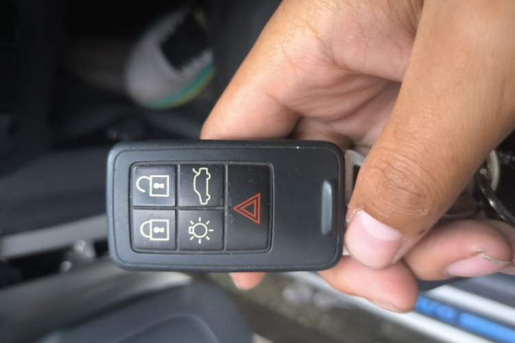 Used Volvo S60 2017 S60L T4 Smart Range Edition Vehicle Key