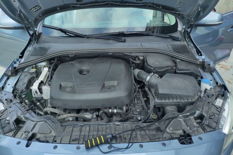 Used Volvo S60 2018 S60L T3 Smart Upgrade Edition Engine Bay