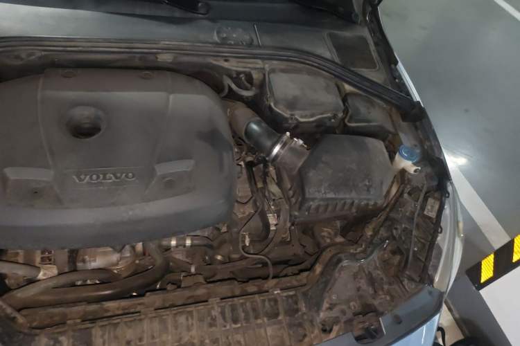 Used Volvo S60 2018 S60L T4 Smart & Ambitious Edition Engine Bay Left