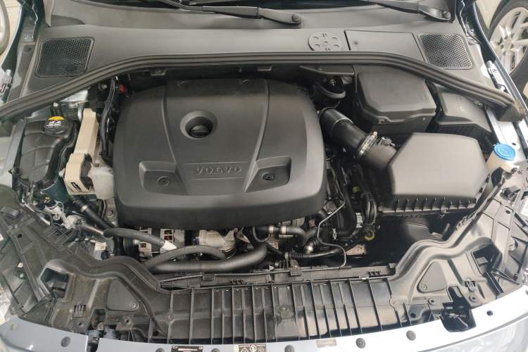Used Volvo S60 2018 S60L T5 Intelligent Drive Progressive Edition Engine Bay