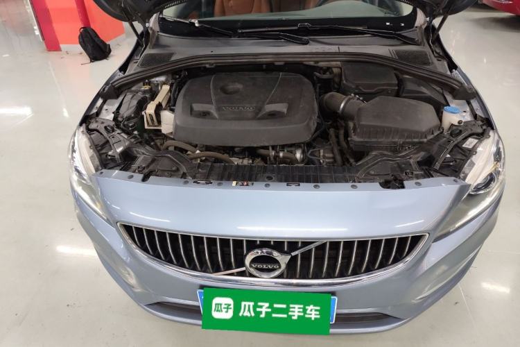 Used Volvo S60 2018 S60L T3 Smart Progress Edition Engine Bay