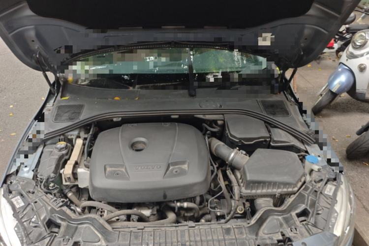 Used Volvo S60 2018 S60L T3 Smart Upgrade Edition Engine Bay