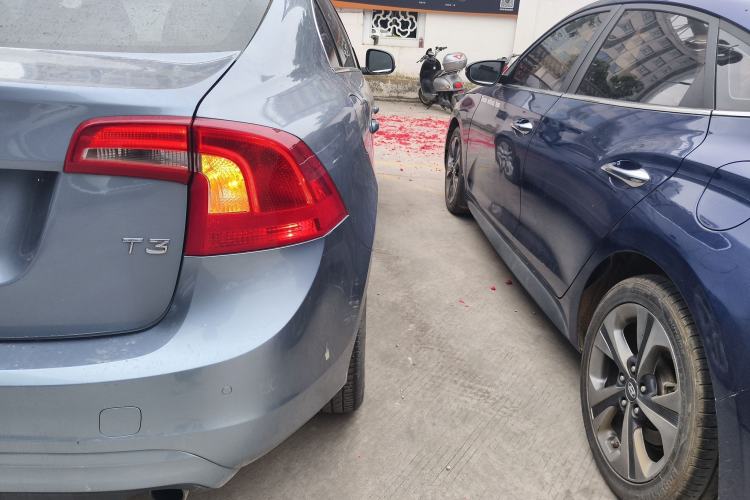 Used Volvo S60 2018 S60L T3 Smart Upgrade Edition Exterior 3