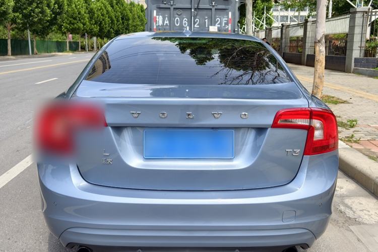 Used Volvo S60 2018 S60L T3 Smart Upgrade Edition Exterior 4