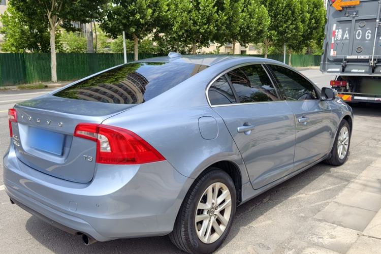 Used Volvo S60 2018 S60L T3 Smart Upgrade Edition Exterior 6