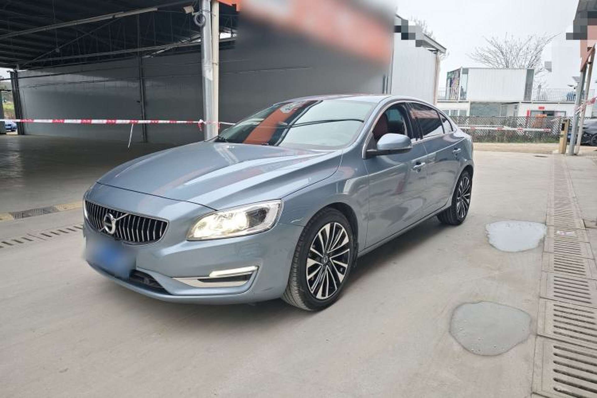 Used Volvo S60 2018 S60L T4 Smart & Ambitious Edition Front Left 45 Deg