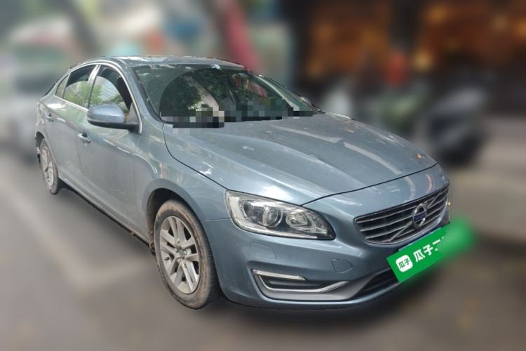 Used Volvo S60 2018 S60L T3 Smart Upgrade Edition Front Right 45 Deg