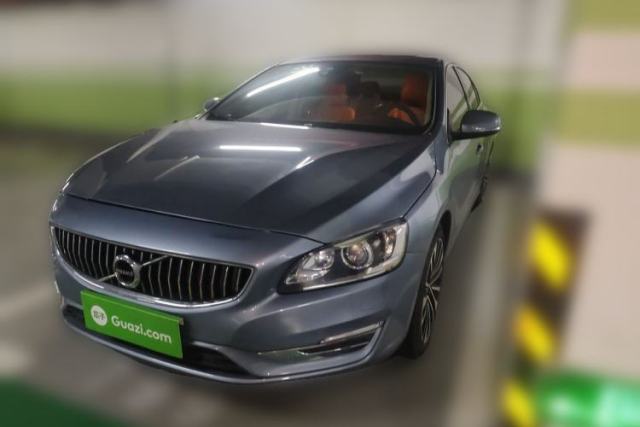Used Volvo S60 2018 S60L T4 Smart & Ambitious Edition