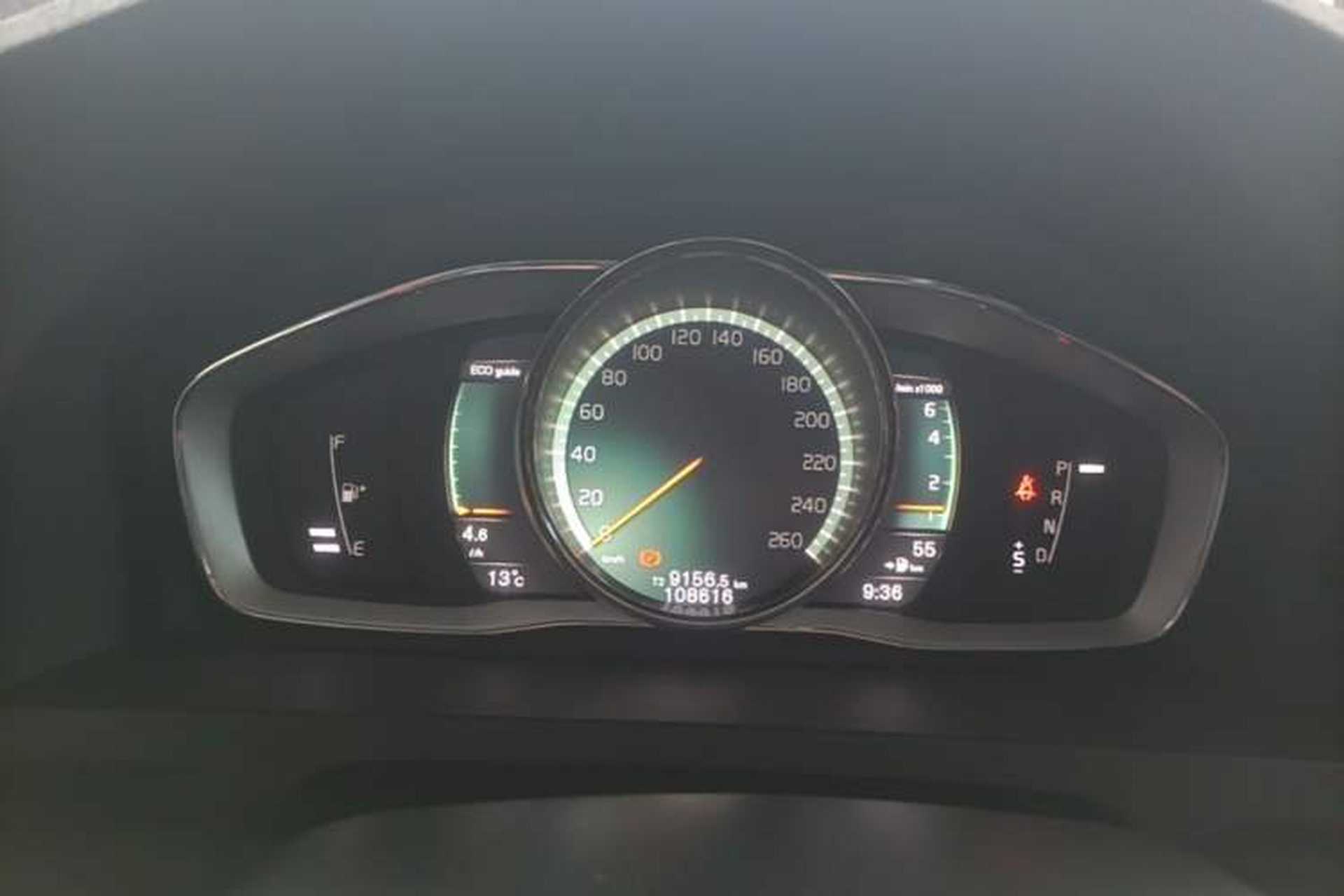Used Volvo S60 2018 S60L T4 Smart & Ambitious Edition Instrument Cluster