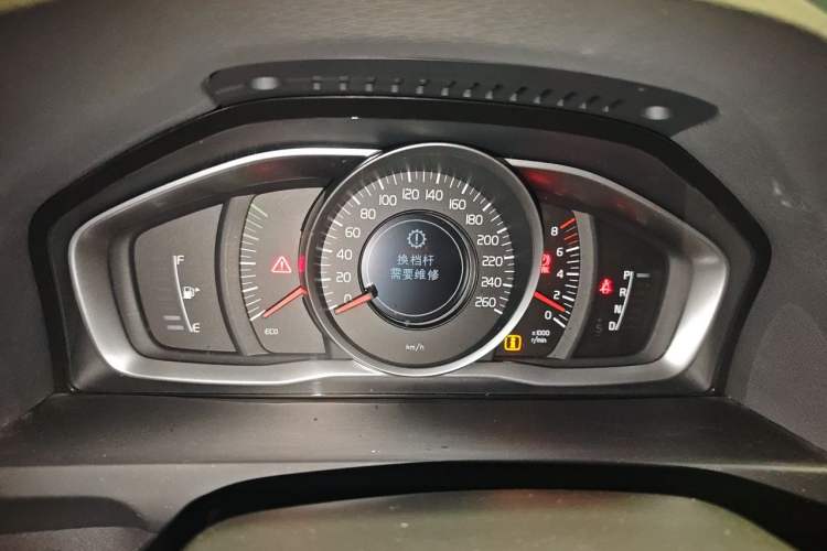 Used Volvo S60 2018 S60L T3 Smart Progress Edition Instrument Cluster