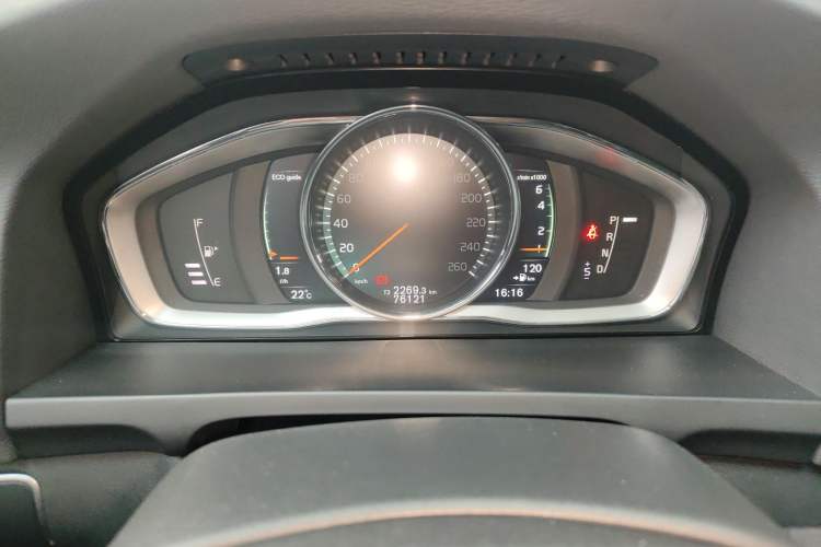 Used Volvo S60 2018 S60L T5 Intelligent Drive Progressive Edition Instrument Cluster