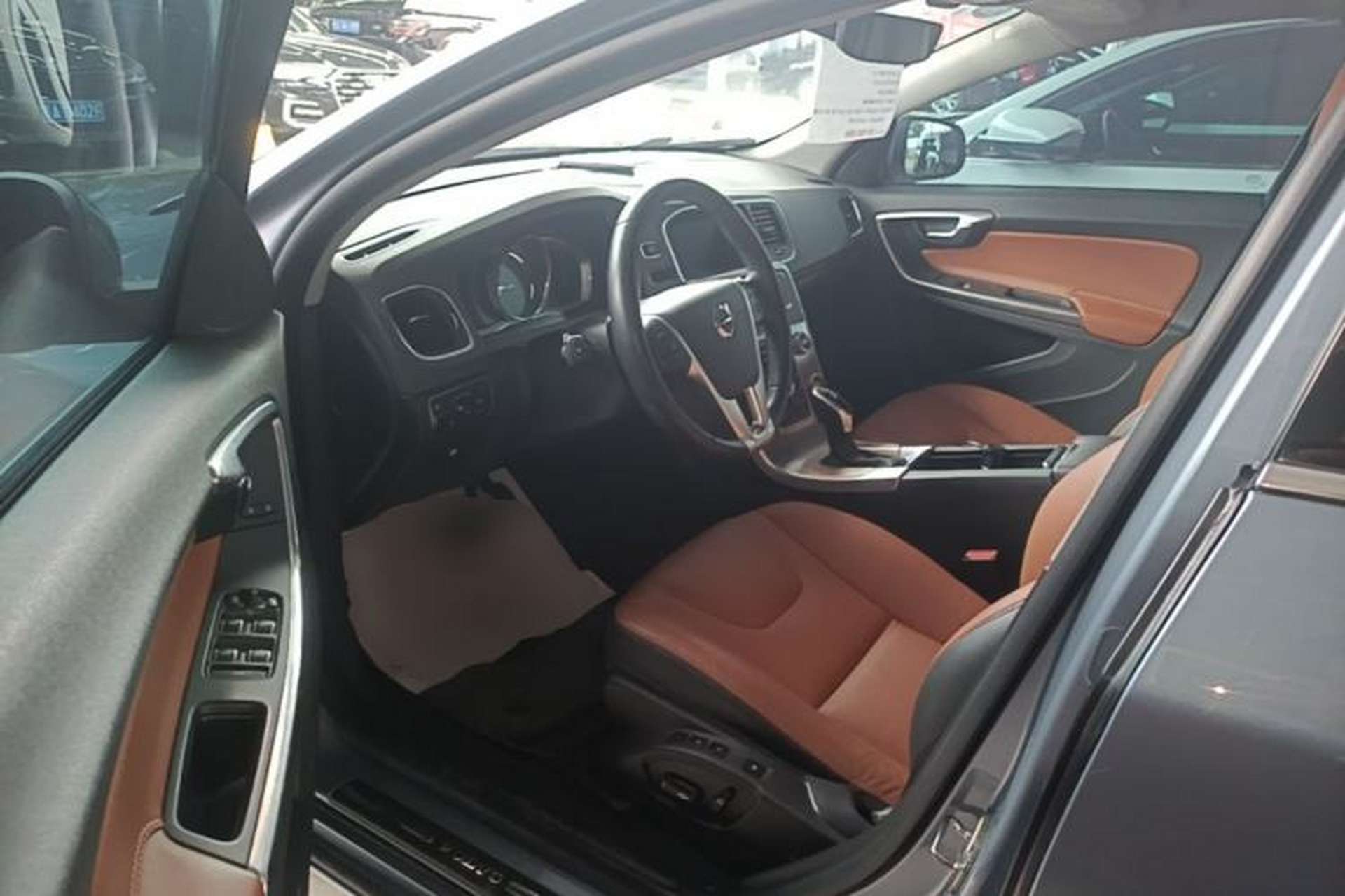 Used Volvo S60 2018 S60L T4 Smart & Ambitious Edition Left Front Seat