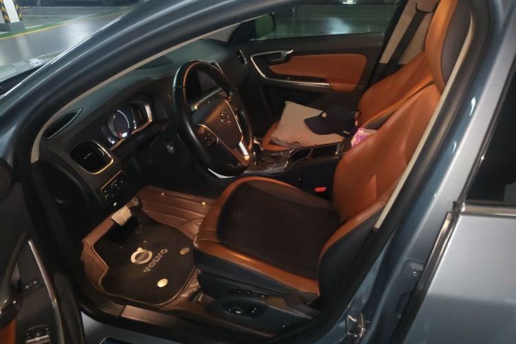 Used Volvo S60 2018 S60L T4 Smart & Ambitious Edition Left Front Seat