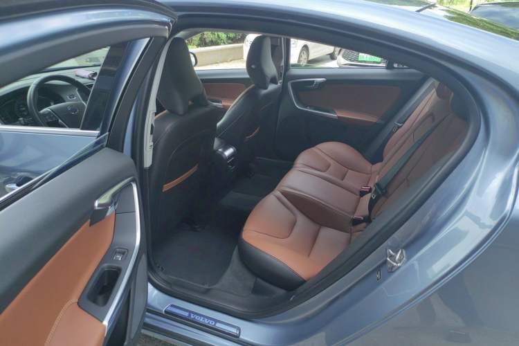 Used Volvo S60 2018 S60L T3 Smart Upgrade Edition Left Rear Seat
