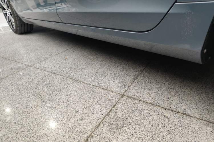 Used Volvo S60 2018 S60L T5 Intelligent Drive Progressive Edition Left Side Sill