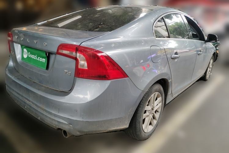 Used Volvo S60 2018 S60L T3 Smart Upgrade Edition Rear Right 45 Deg